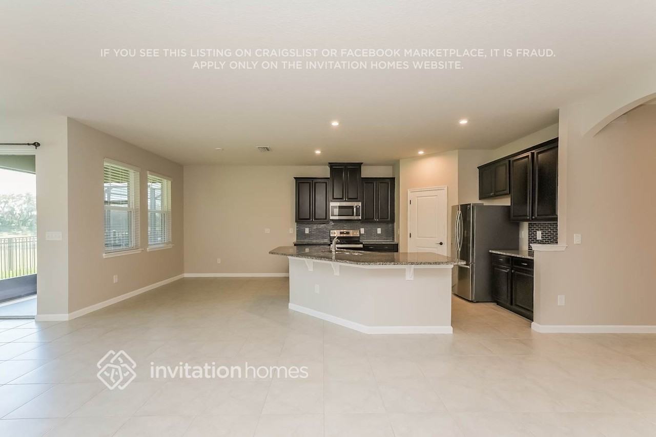 11019 Daybreak Gln - Photo 4 of 17