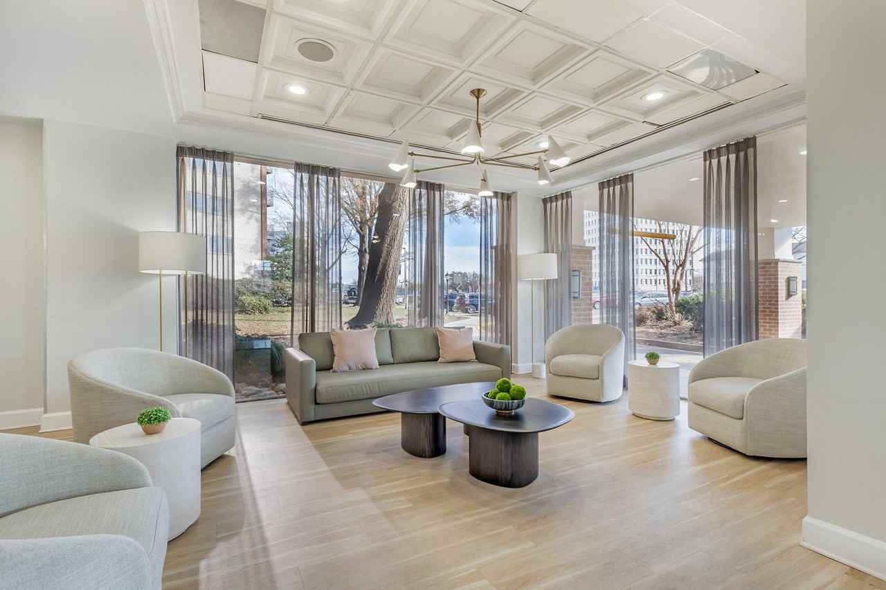 Seminary Towers - Photo 5 of 27