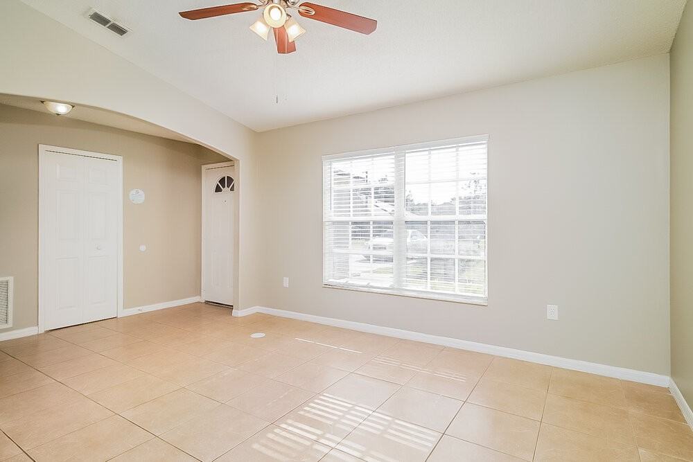 307 Mormanno Way - Photo 4 of 16