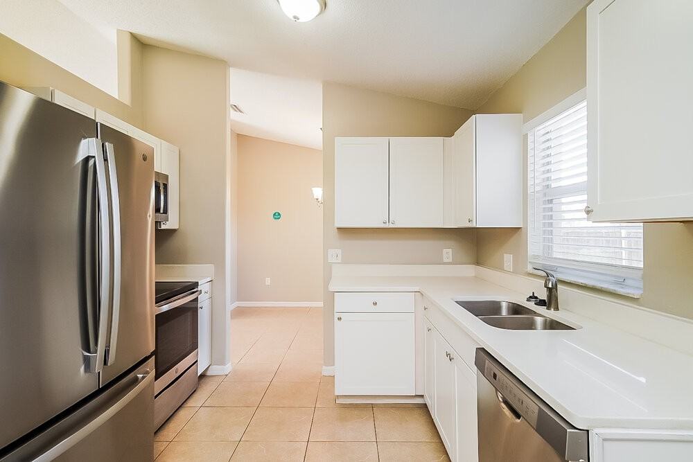 307 Mormanno Way - Photo 7 of 16