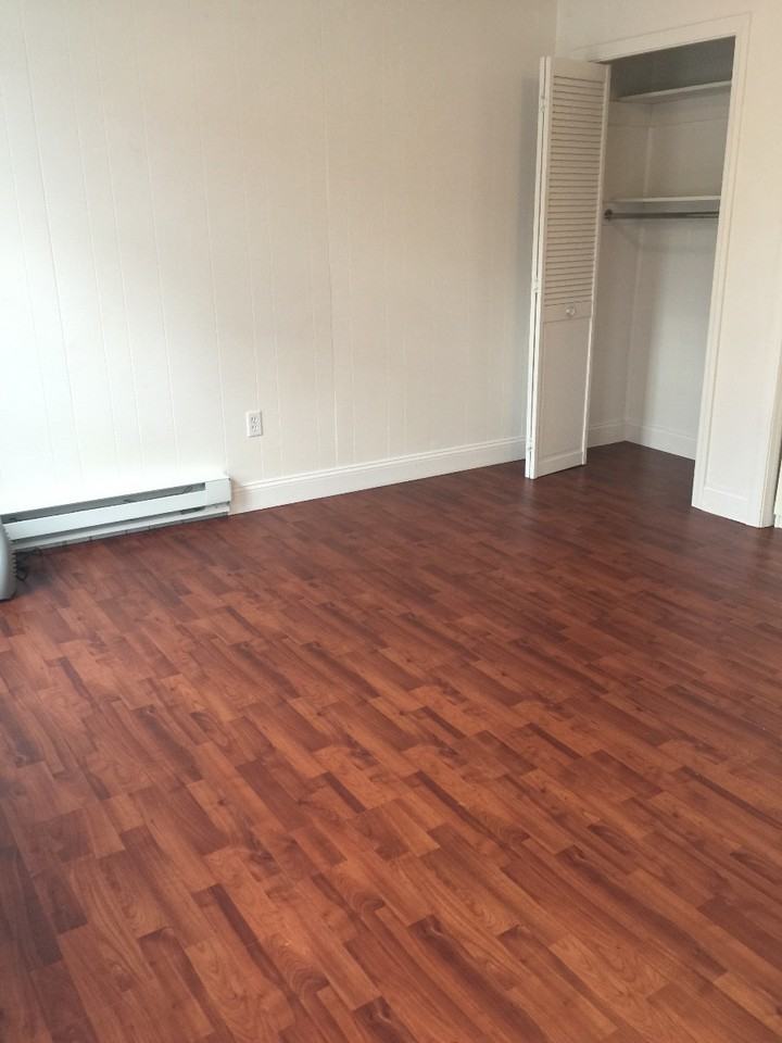 292 Chelsea St #2 - Photo 5 of 11