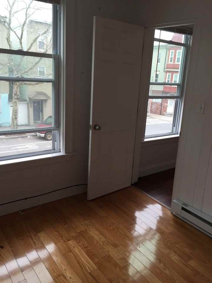 292 Chelsea St #2 - Photo 7 of 11