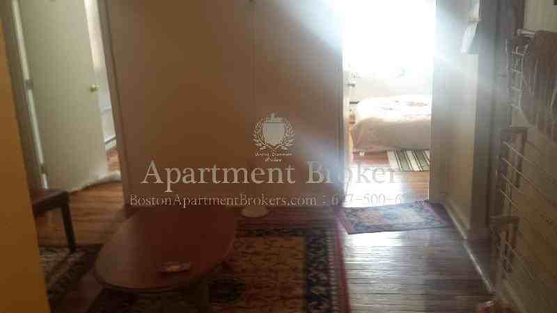 897 Huntington Ave #7