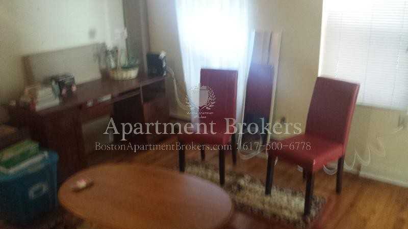 889 Huntington Ave #7 - Photo 2 of 22