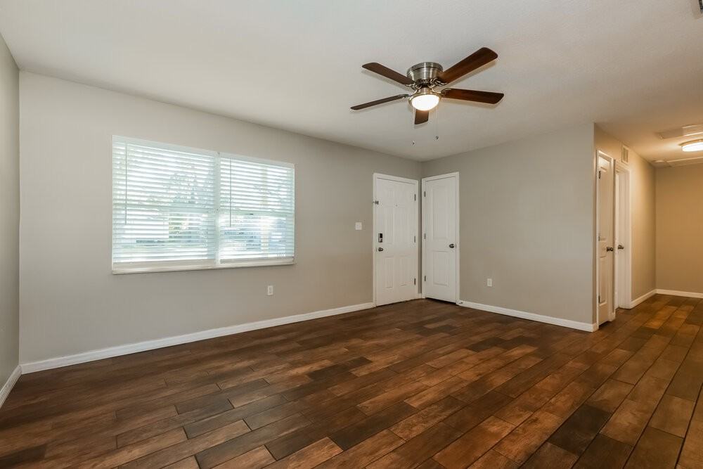 3014 N Pineway Dr - Photo 3 of 16