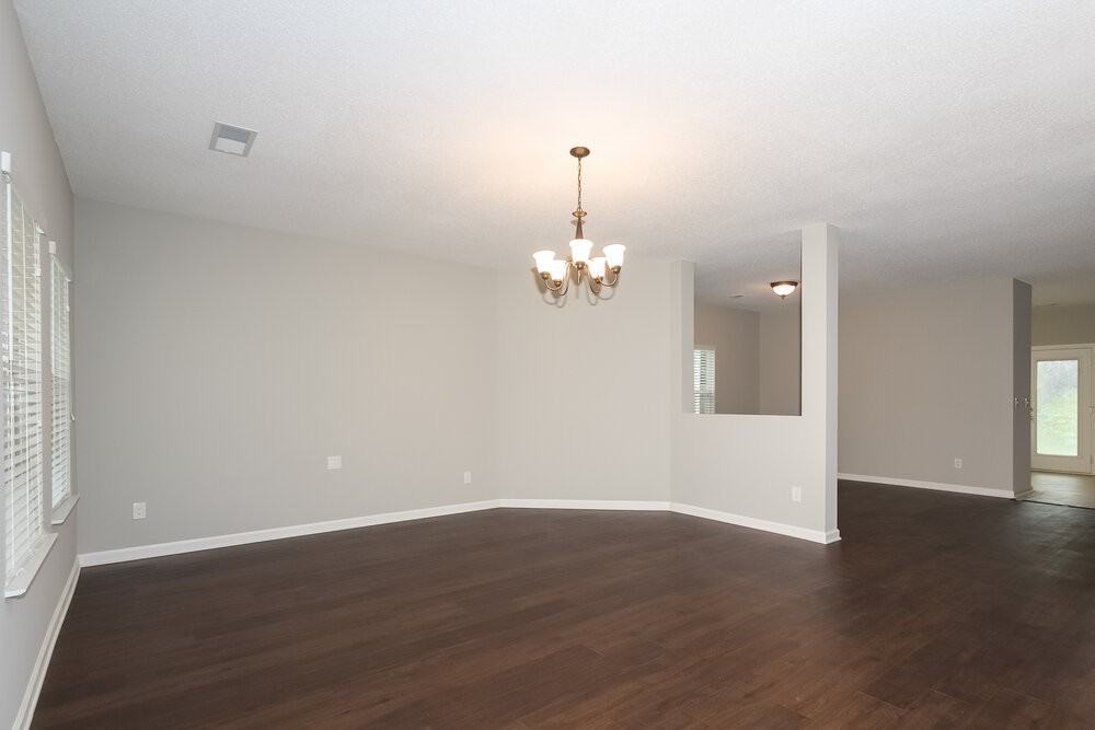 1604 Thornwick Trce - Photo 3 of 18