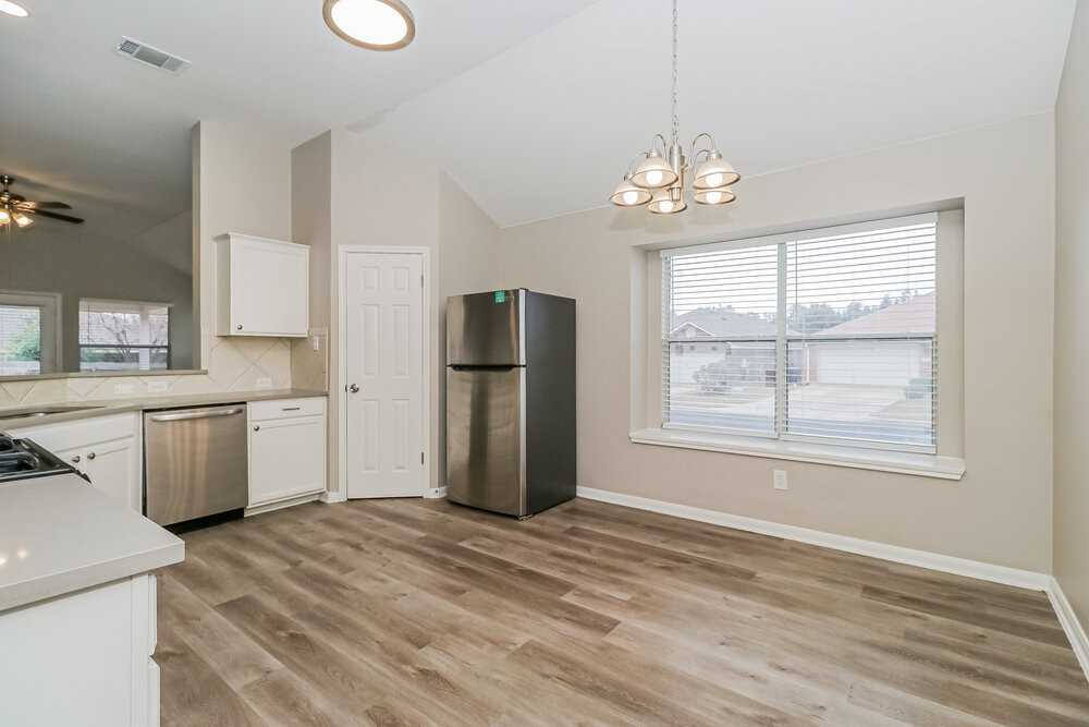 200 N Crossing Trl - Photo 6 of 16