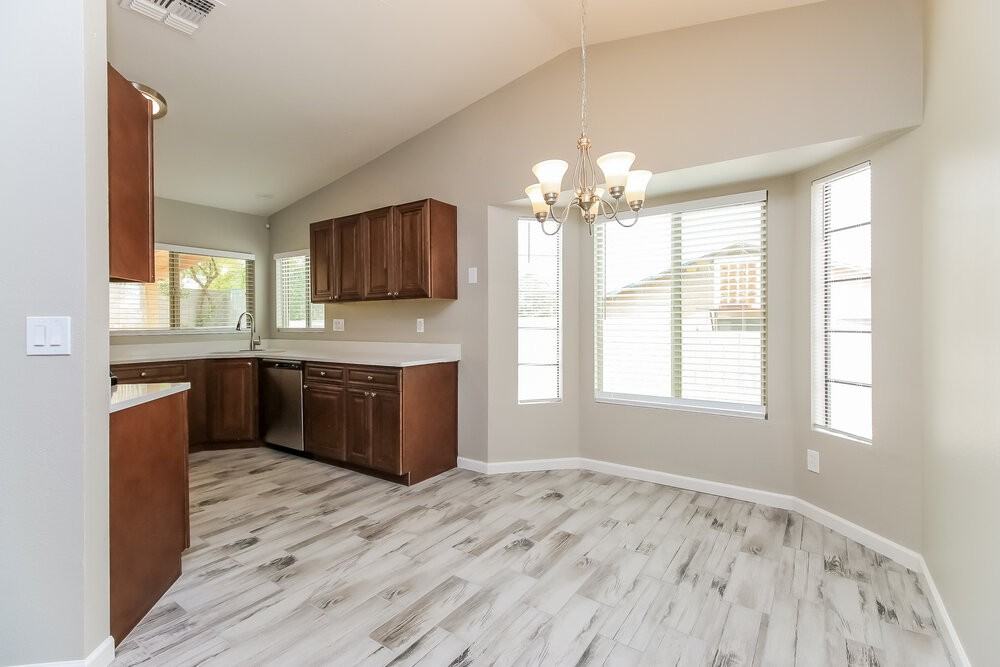 9990 E Falcon Point Dr - Photo 7 of 16