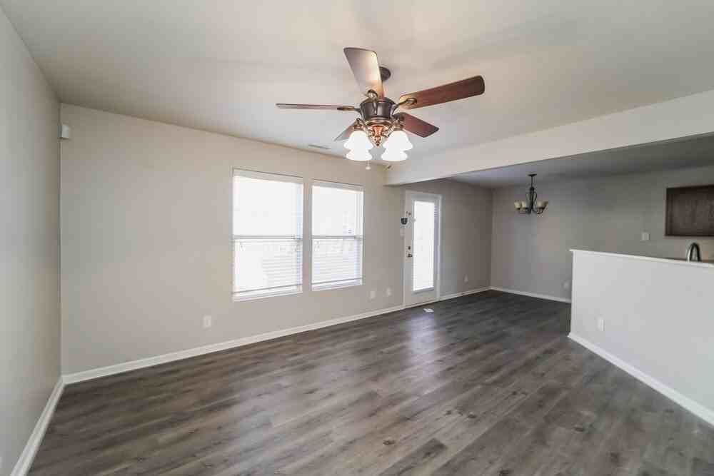 1109 Swearngan Ridge Ct - Photo 7 of 20