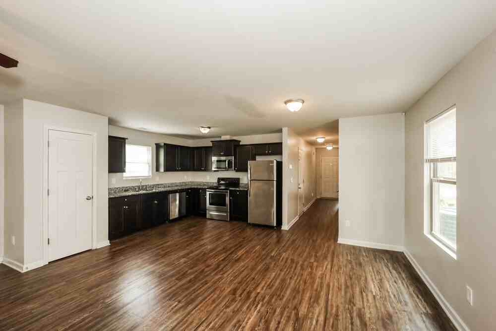 6372 Avery St Sw - Photo 4 of 19