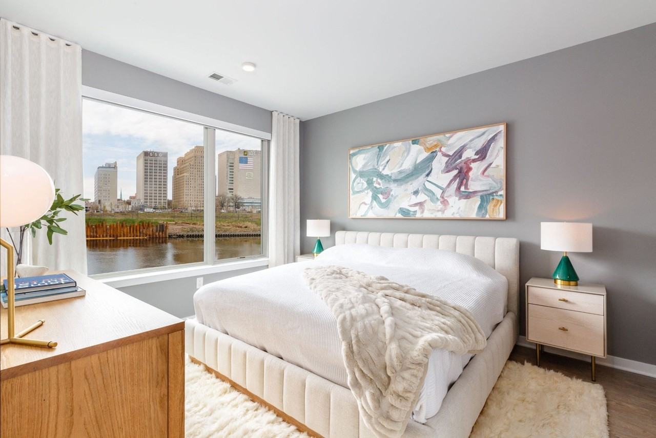 Dey & Bergen - Photo 2 of 36