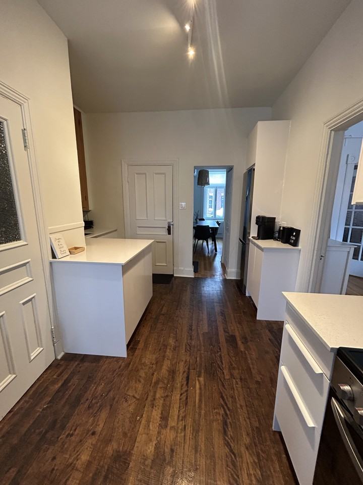 970 Avenue De Salaberry #1 - Photo 2 of 21