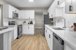 Riverchase Landing Apartments - Photo 1 of 1