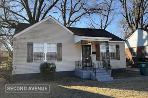 featured image of 2965 N Radford Rd