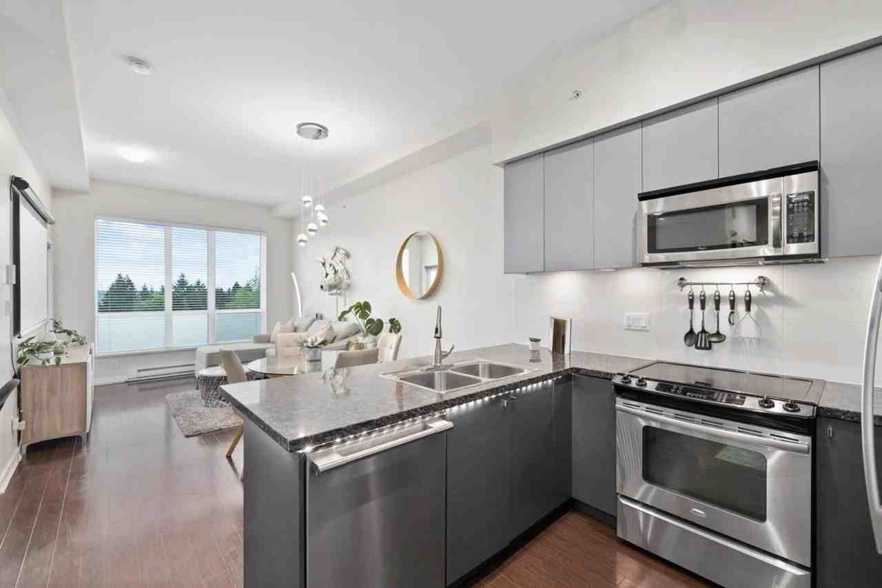 6430 194 Street - Photo 7 of 27