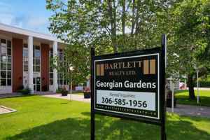 featured image of 4415 Rae St