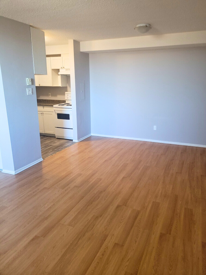 Presland Towers - Photo 4 of 25