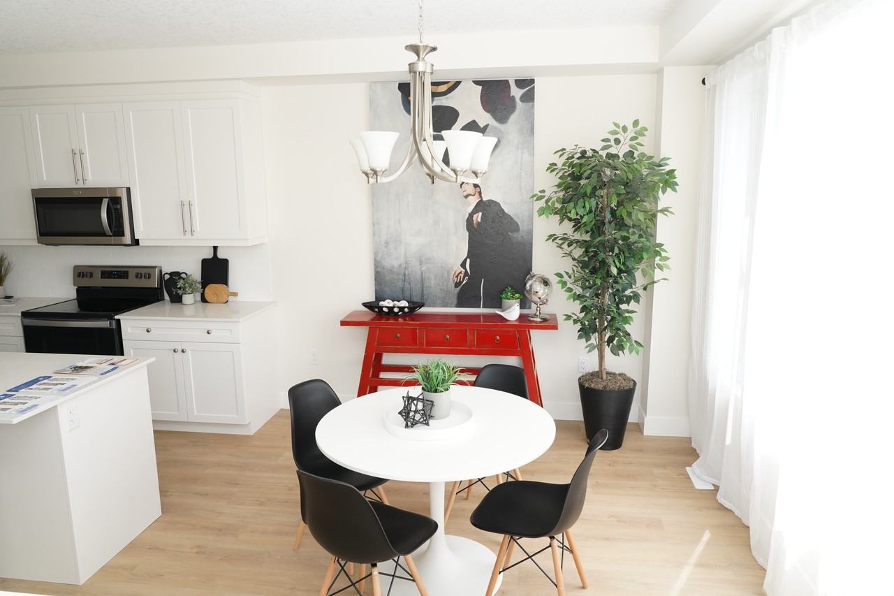 Element - Photo 7 of 25