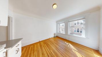featured image of 925 Geary St