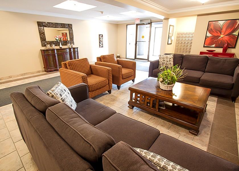 Capulet Towers II - Photo 2 of 20