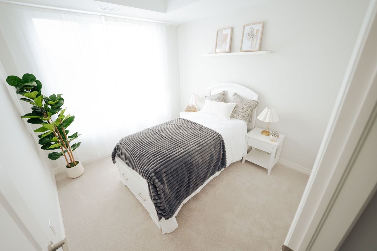 Chorus Apartments - Photo 6 of 9