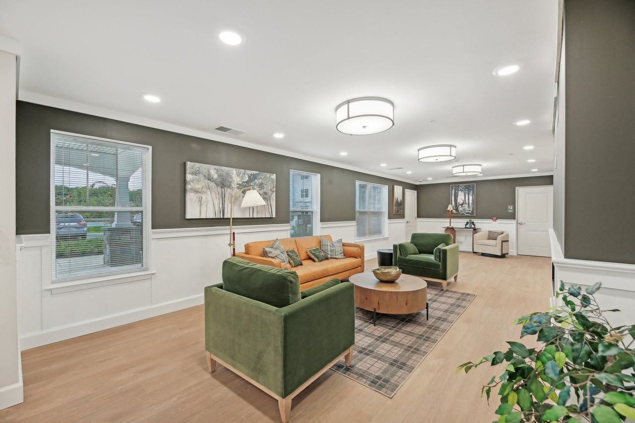 Willow Manor at Cabin Branch (Senior 62+) - Photo 6 of 38