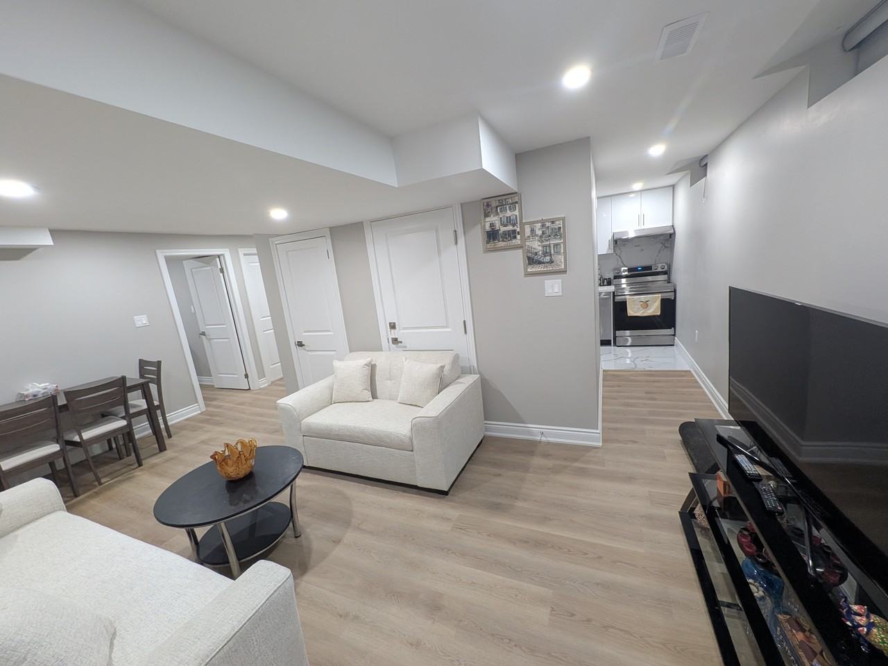 5392 Champlain Trail - Photo 4 of 16