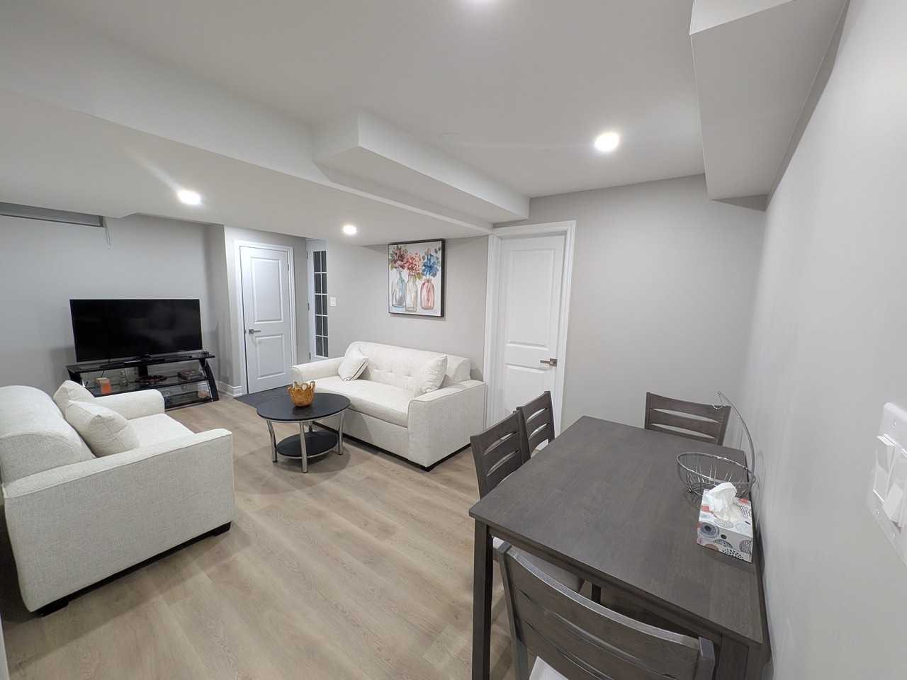 5392 Champlain Trail - Photo 5 of 16