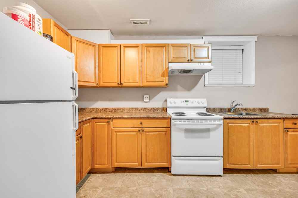 18991 70A Avenue #bsmt - Photo 7 of 16