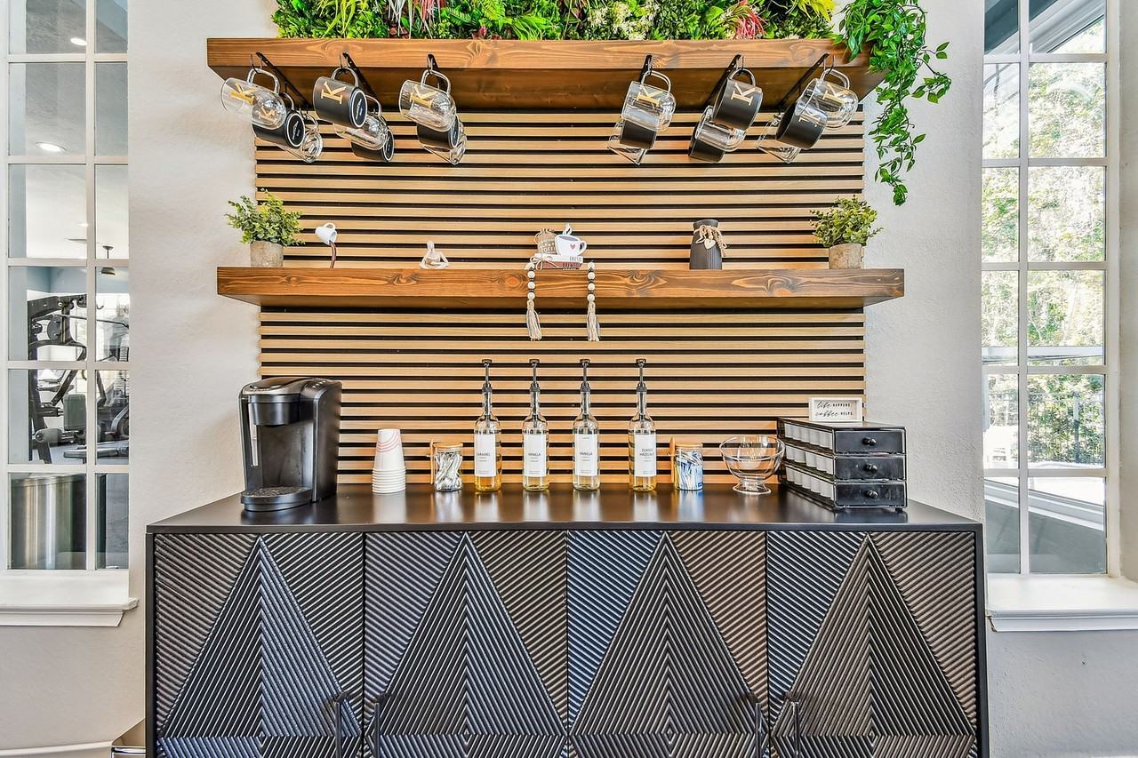 Knightsbridge at Stoneybrook - Photo 5 of 51