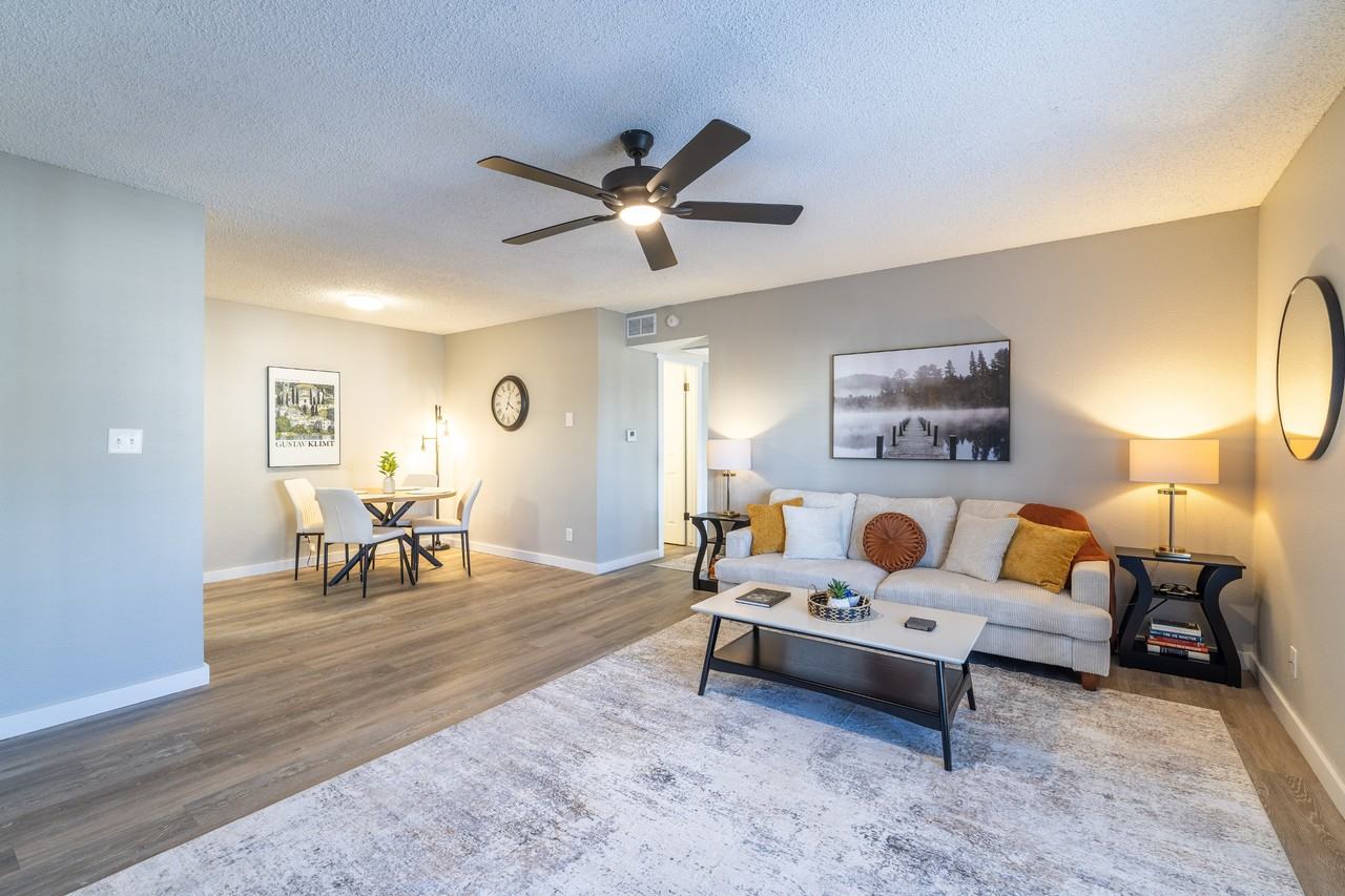 Ruby on the Creek Apartments - Photo 7 of 45