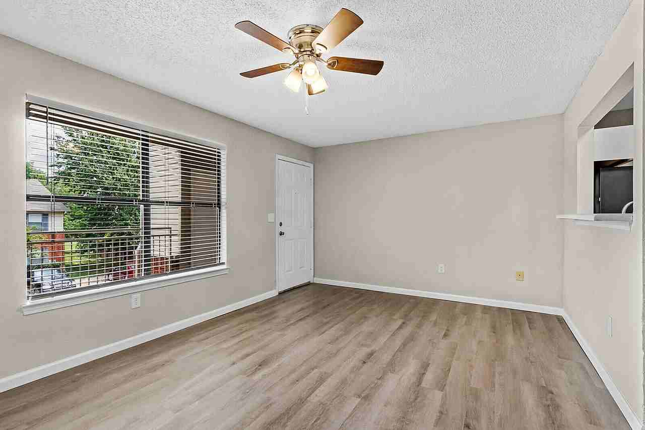 The Heights on Oak - Photo 3 of 50