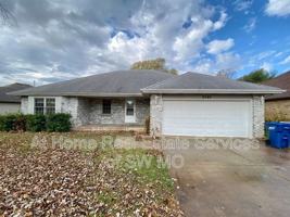 featured image of 2595 N Honeysuckle Way