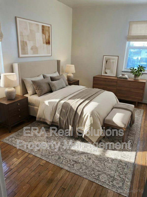 323 Mayfair Blvd - Photo 3 of 8