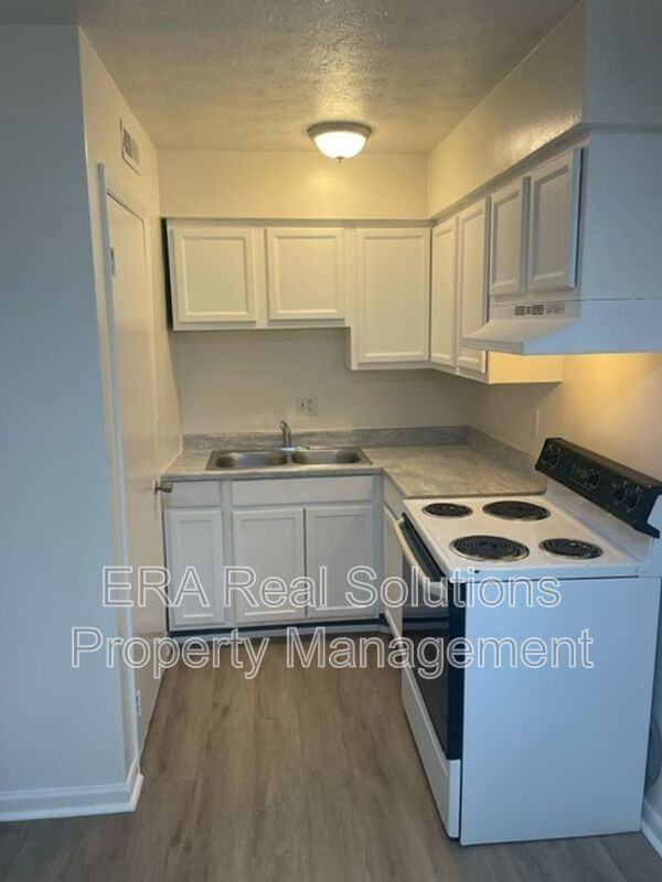 854 Moon Rd - Photo 6 of 9