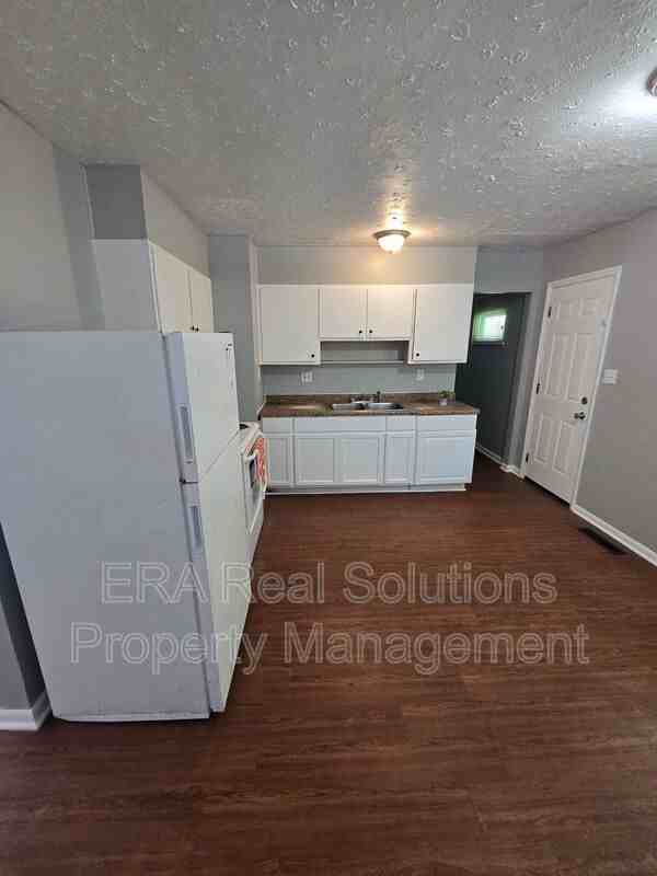 1917 Pannell Ave - Photo 6 of 16