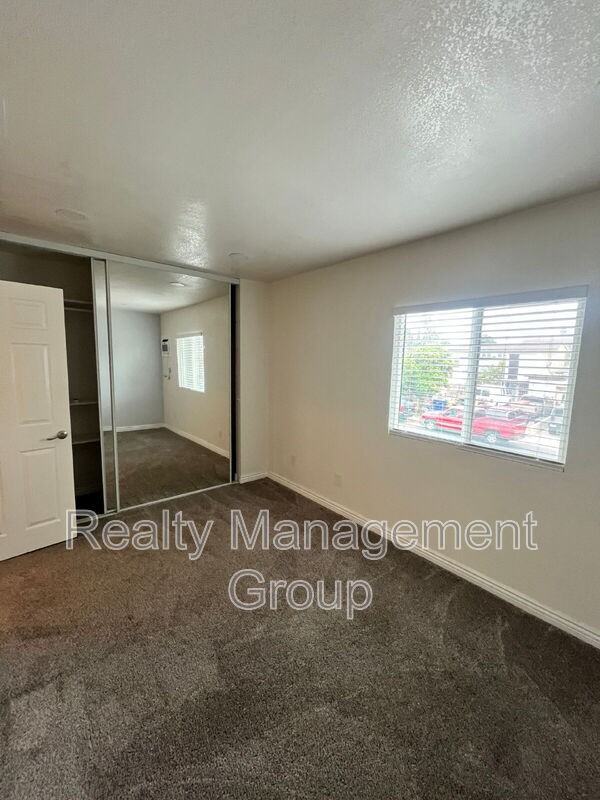 3897 Z St - Photo 6 of 12