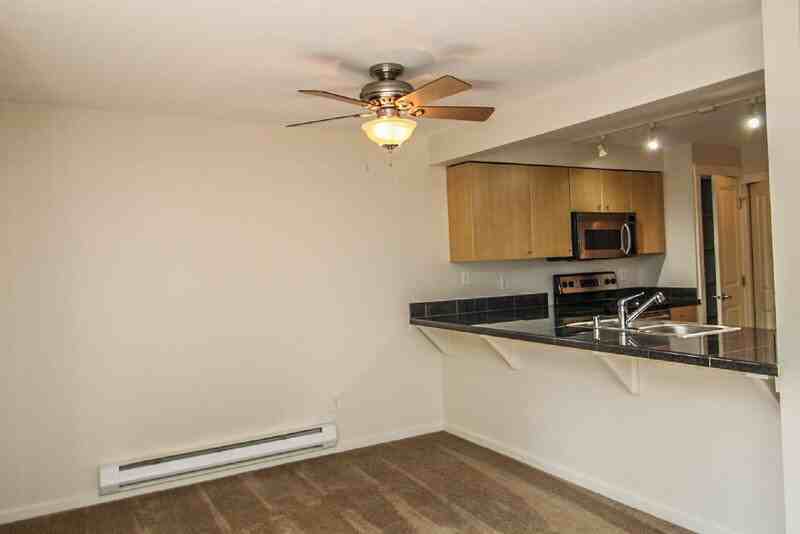 11303 Ne 128th St #B101 - Photo 6 of 19