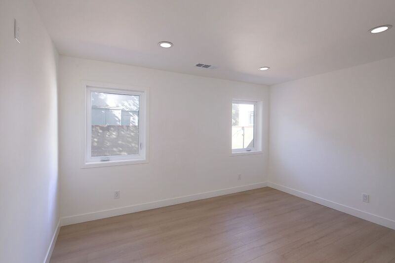 621 W Glenoaks Blvd #ADU - Photo 7 of 22