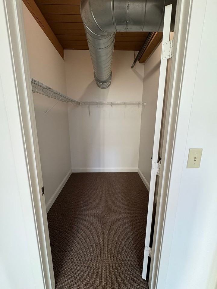 Bostonian Shoe Lofts - Photo 5 of 26