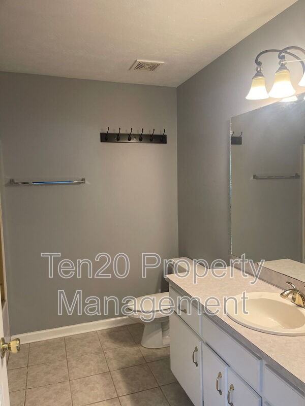 707 Lee Road 219 - Photo 5 of 22