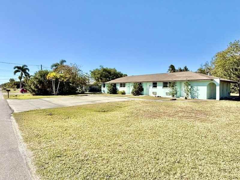 3403 Palm Dr - Photo 5 of 37