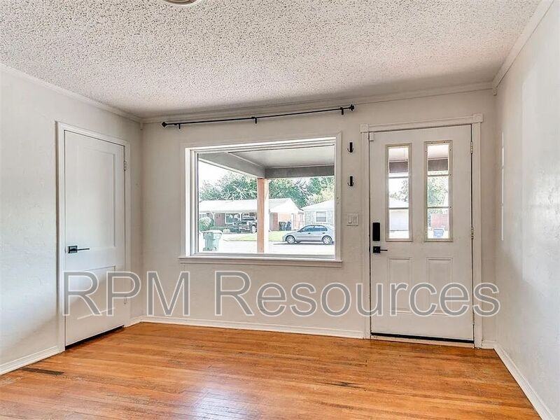 1705 Carlisle Rd - Photo 7 of 28