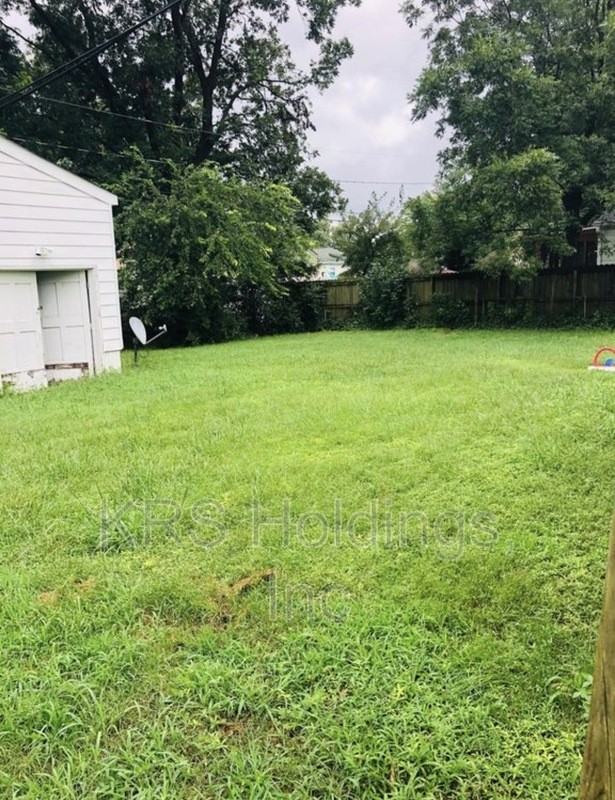 8514 Kennedy Dr - Photo 6 of 7