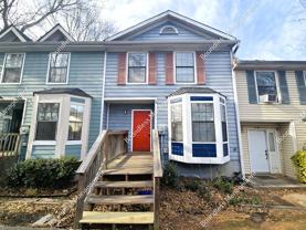 1036 Thornwoode Ln - Photo 1 of 1