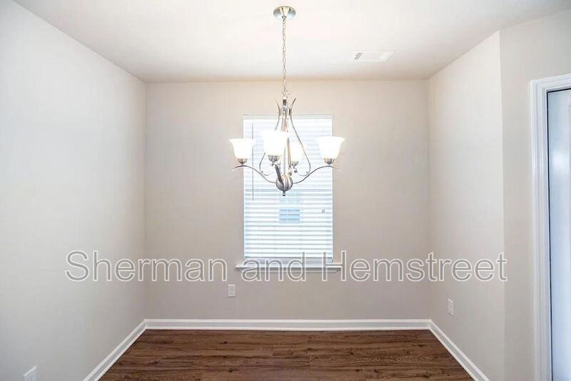 908 Joiner Cir #908 - Photo 5 of 10