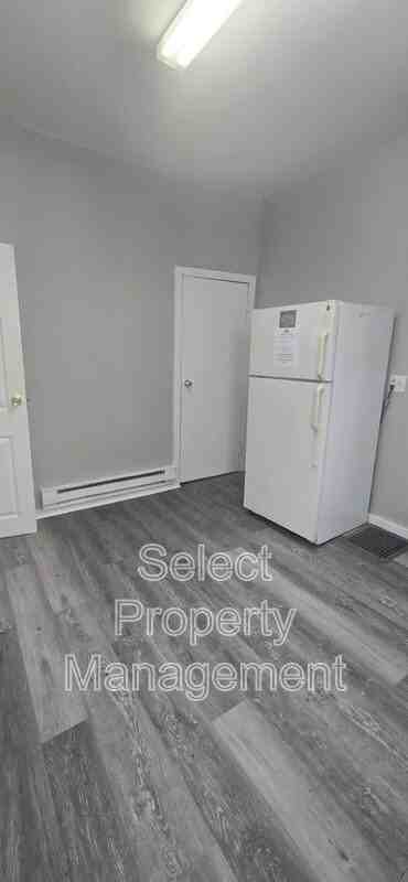 435 Greenwood Ave #1 - Photo 7 of 14