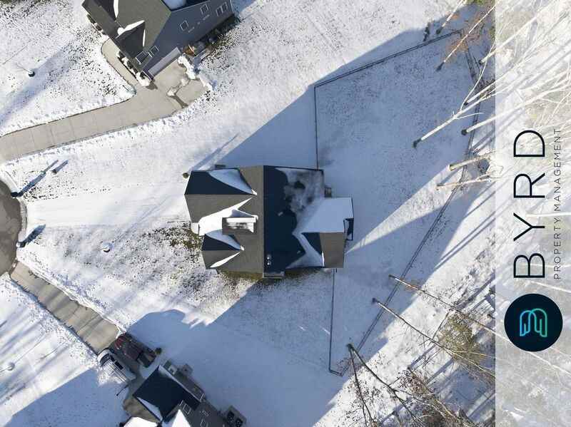 8406 Freebridge Rd - Photo 4 of 33