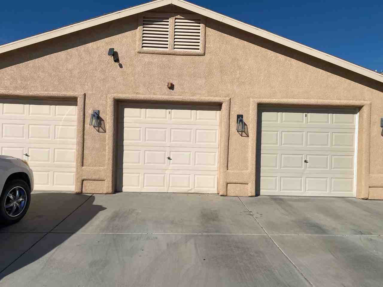 PALI3045 - Photo 2 of 40