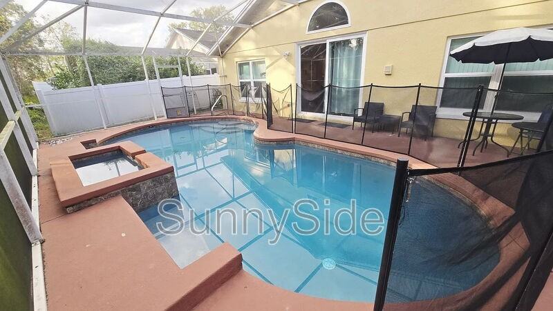 3001 Bransbury Ct - Photo 2 of 14